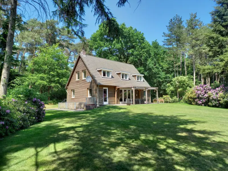 Familiehuis huren  met veel ruimte en grote tuin