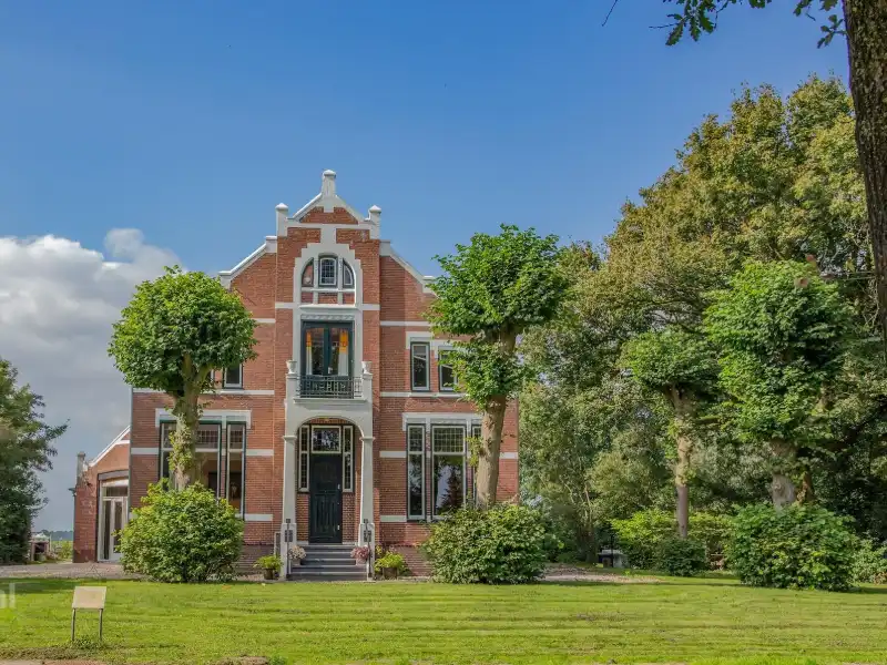 Kindvriendelijke groepsaccommodatie in Drenthe met 11 slaapkamers