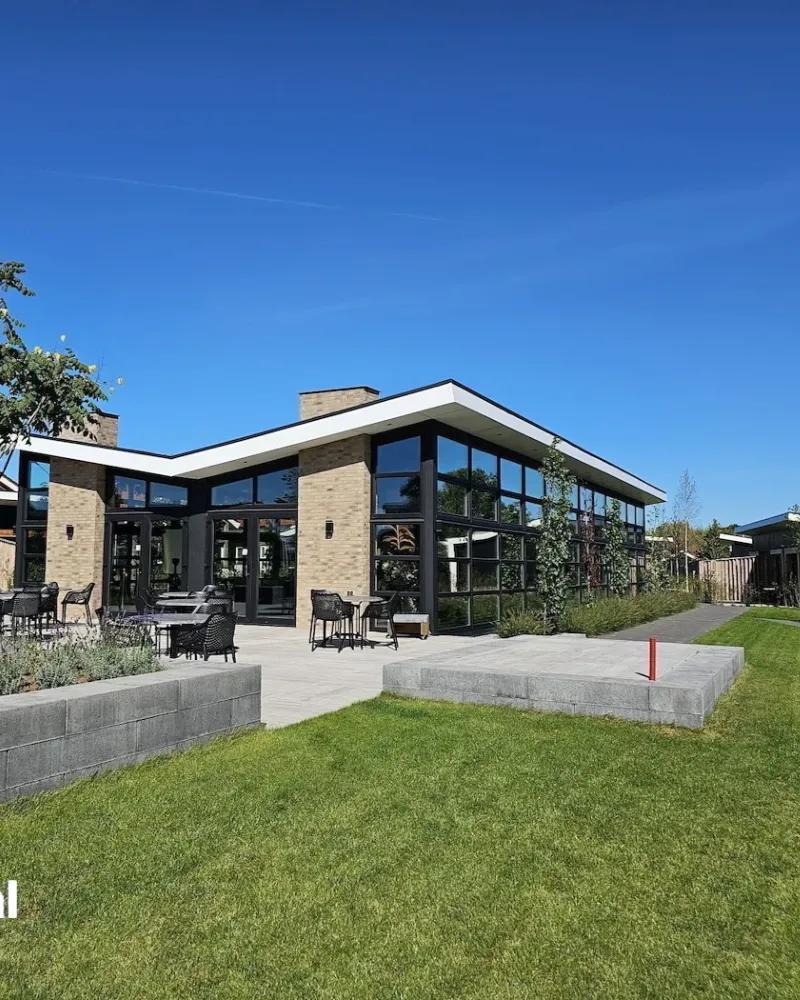 Grote luxe groepsaccommodatie Lichtenvoorde (Gelderland) voor 60 personen met 30 slaapkamers