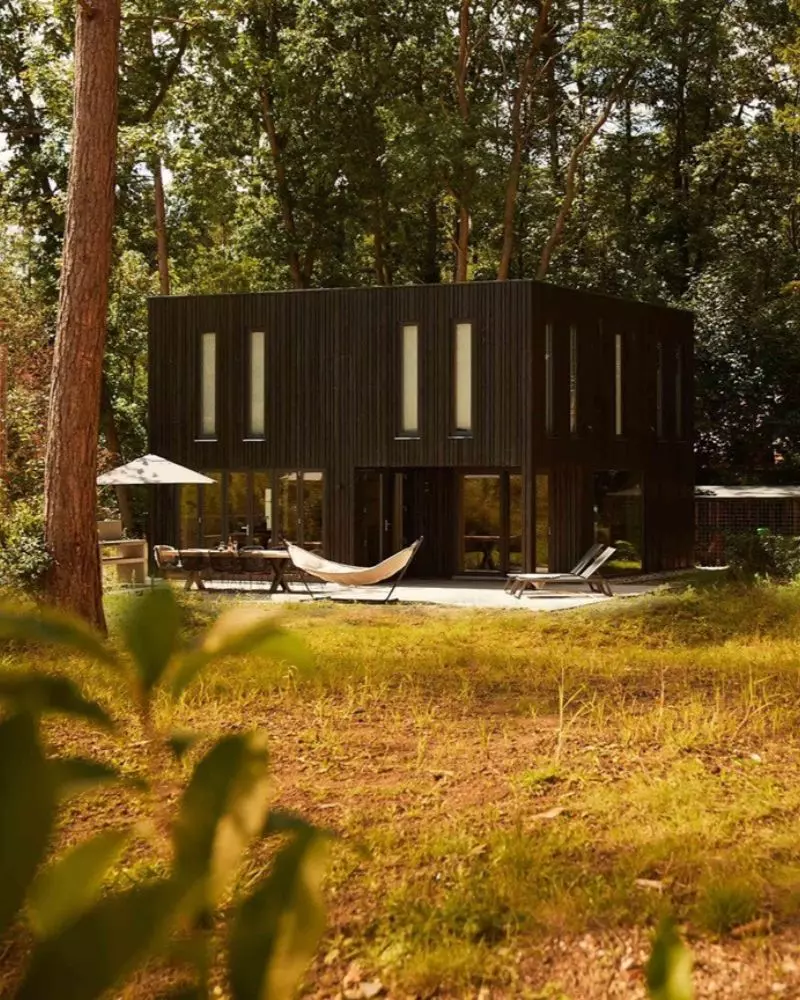 Luxe villa Zeegser Duinen (Dutchen) in Drenthe, voor 8 personen met 4 slaapkamers