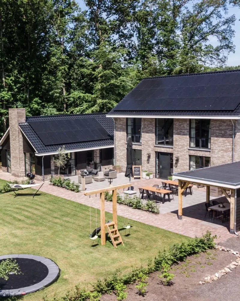 Vakantievilla Oldebroek in Gelderland voor 24 personen met 10 slaapkamers