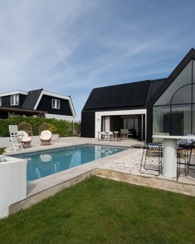 Villa met zwembad voor 8 personen, 3 slaapkamers